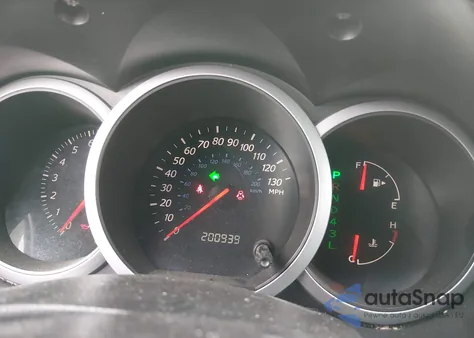 2006 Suzuki Grand Vitara z USA, uszkodzony, nr VIN JS3TE941964103720